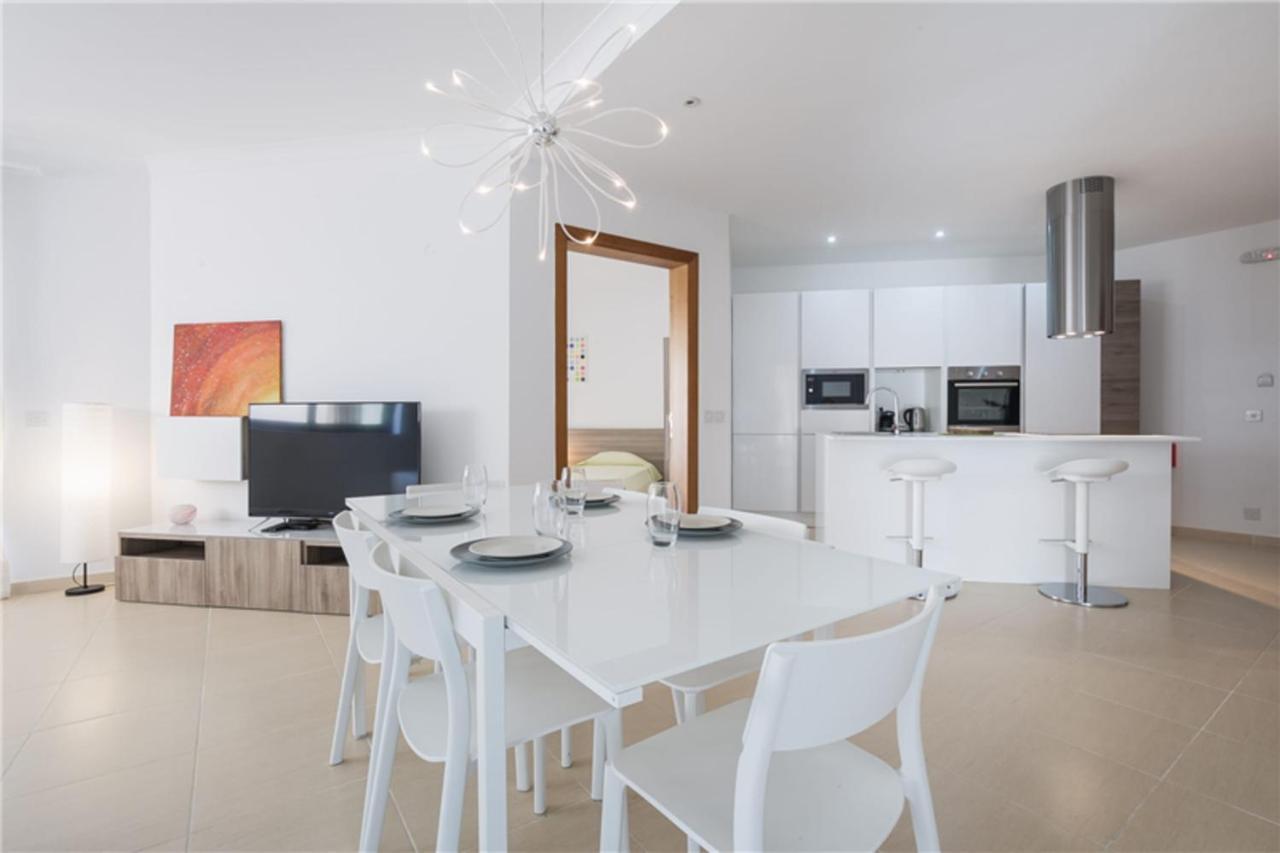 Lux Seaview & Pool-Hosted By Sweetstay Mellieha Exterior foto